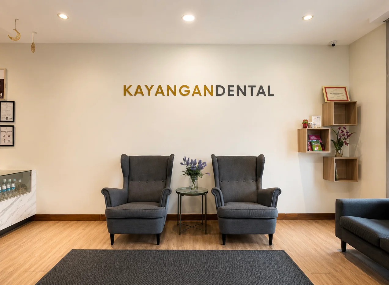 Quiet seating area in the Kayangan Dental Clinic waiting lounge